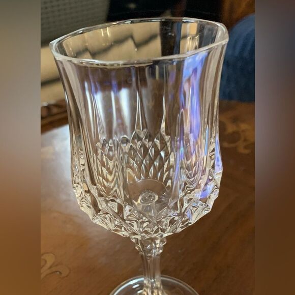 Set of 11 Cristal D’Arcs small wine goblets - Picture 2 of 2